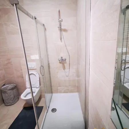 Excellent In The City Centre - Angirevic *