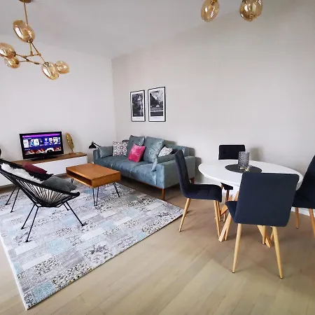 公寓 Excellent In The City Centre - Angirevic 巴尼西卢卡